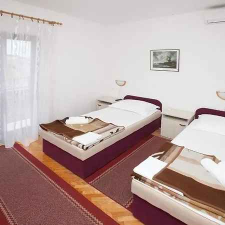 Bed & Breakfast Pansion Maria Zara