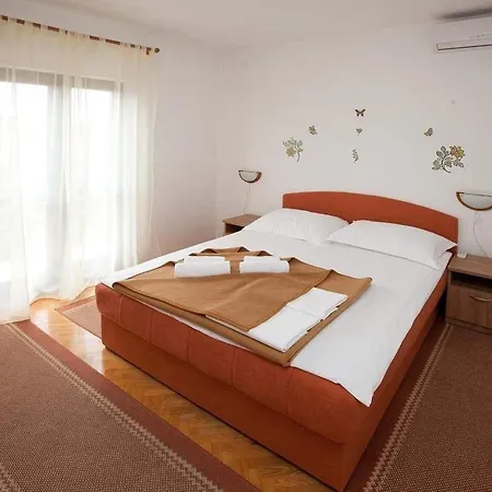 Bed & Breakfast Pansion Maria Zara