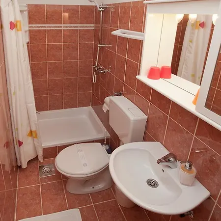 Pansion Maria Bed & Breakfast 3*