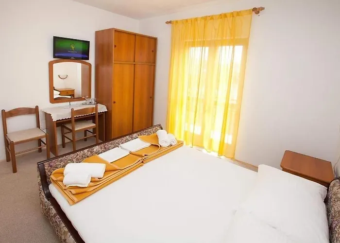 Bed and breakfast Pansion Maria 3*