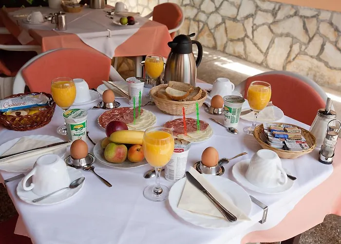 Bed and breakfast Pansion Maria Zadar