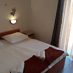 Pansion Maria krevet i doručak Zadar
