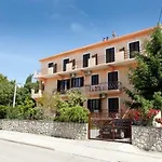 Pansion Maria krevet i doručak