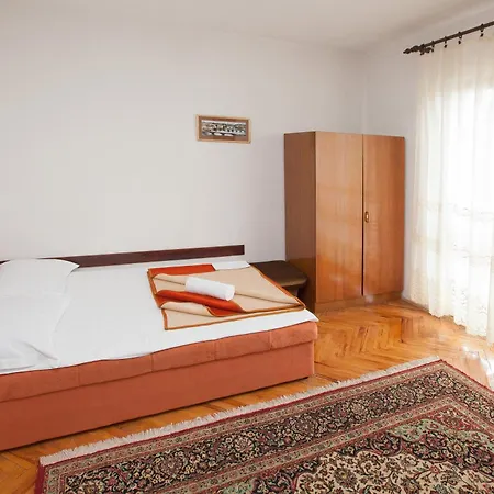 Bed & Breakfast Pansion Maria 3*