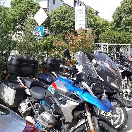 玛丽亚膳食公寓 住宿加早餐酒店 扎达尔