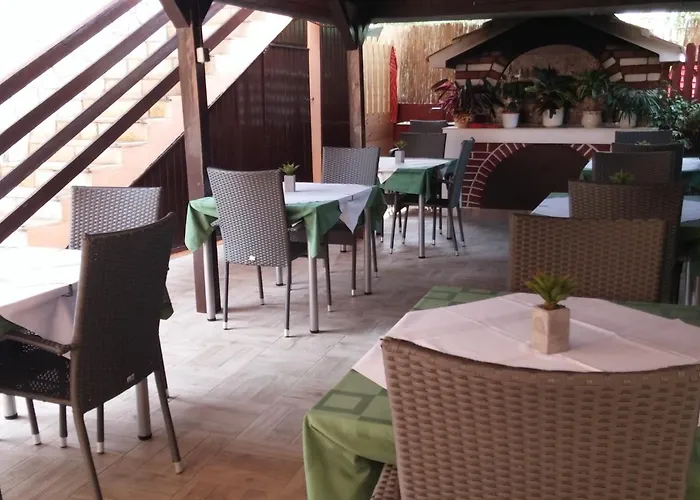 Pansion Maria Bed & Breakfast